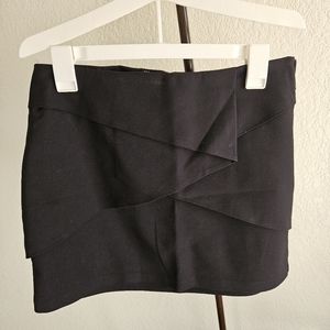 ZARA Short Side Zip Fully Lined Skirt - Size M